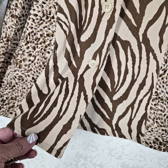 VTG Robert Louis Shirt Jacket Shacket sz M Brown Tan Animal Print Button Front - Picture 5 of 16